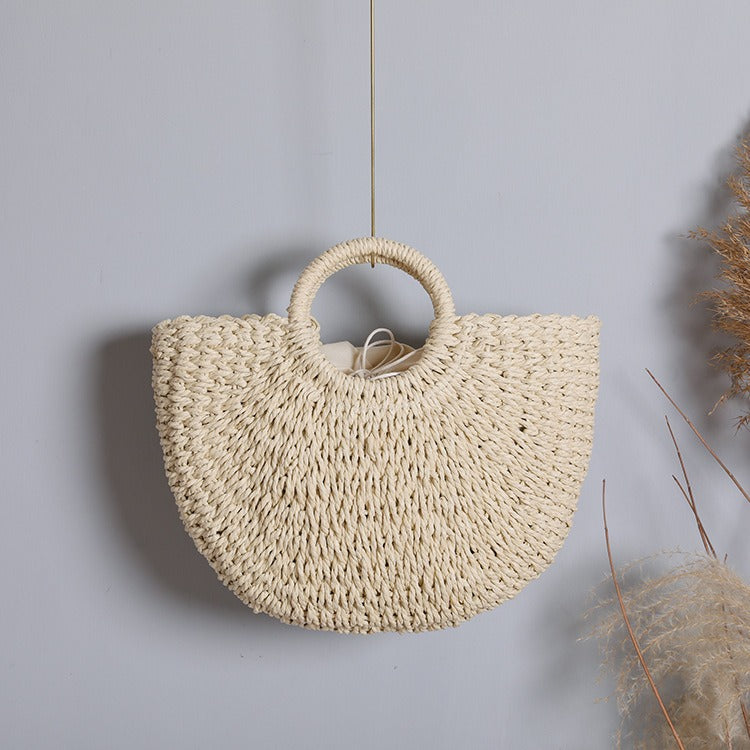 Bolso de paja hecho a mano