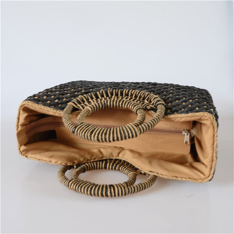 Bolso de paja chic